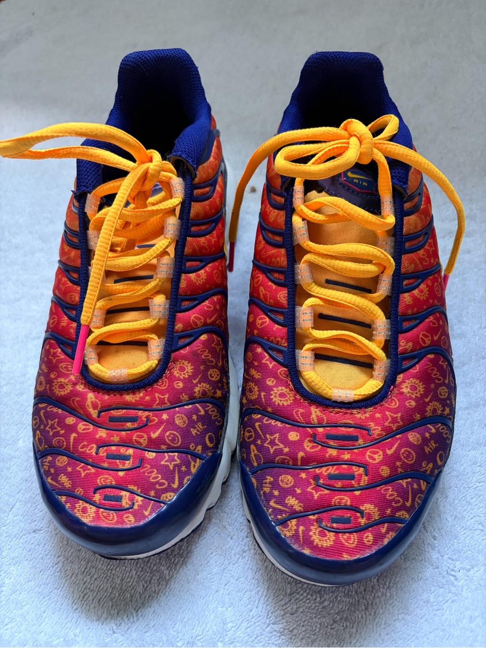 Nike Air Max Plus TN  Bright Orange & Blue Patterned Sneakers